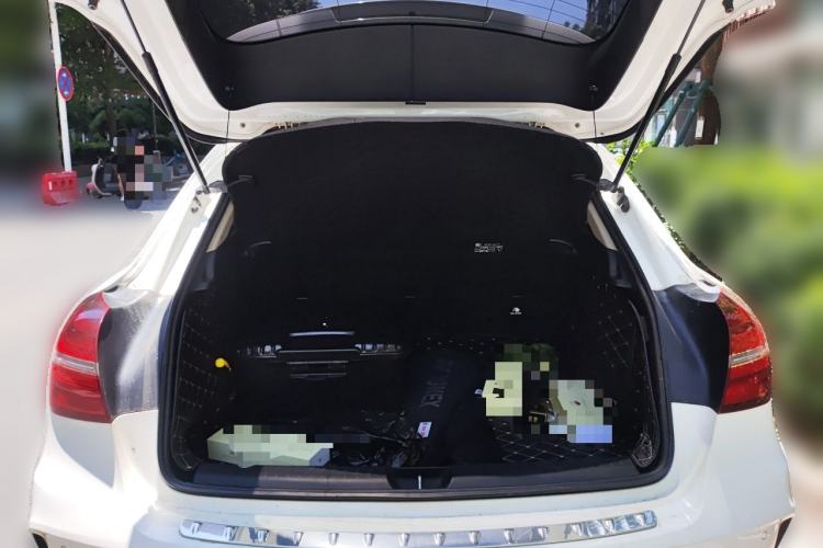 Used Mercedes-Benz GLA 2019 GLA 200 Fashion Model Trunk