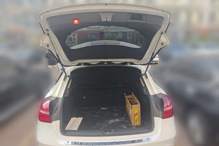 Used Mercedes-Benz GLA 2019 GLA 200 Dynamic Edition Trunk