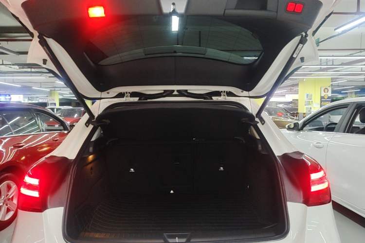Used Mercedes-Benz GLA 2019 GLA 200 Dynamic Edition Trunk
