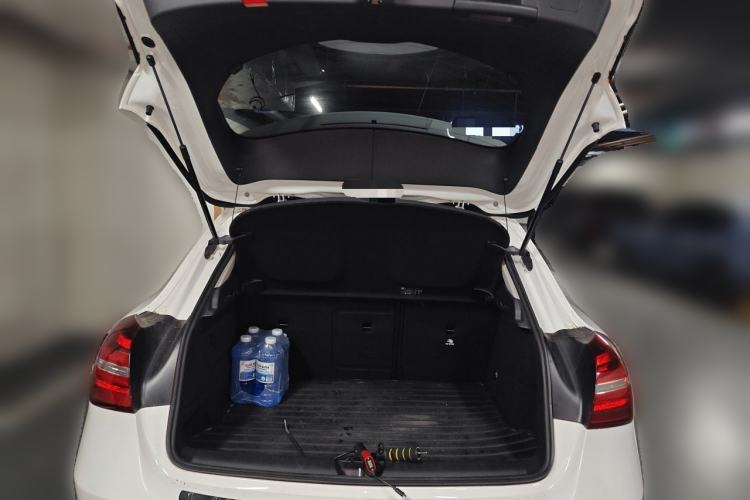 Used Mercedes-Benz GLA 2019 GLA 200 Dynamic Edition Trunk