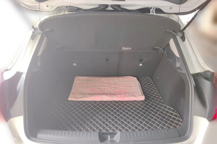 Used Mercedes-Benz GLA 2019 GLA 200 Fashion Model Trunk