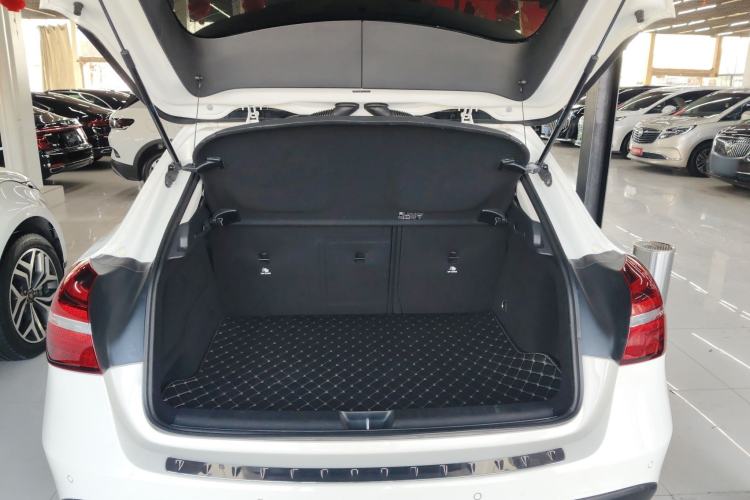 Used Mercedes-Benz GLA 2019 GLA 200 Dynamic Edition Trunk