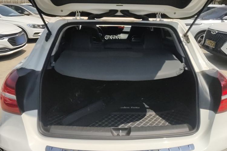 Used Mercedes-Benz GLA 2019 GLA 200 Fashion Model Trunk
