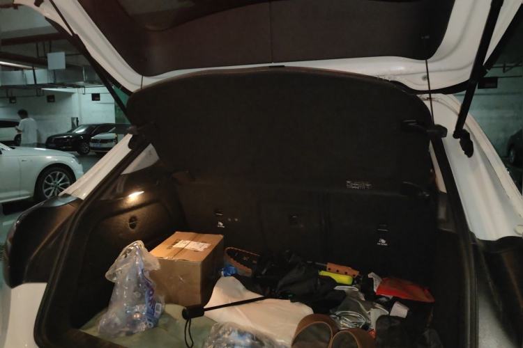 Used Mercedes-Benz GLA 2019 GLA 200 Fashion Model Trunk