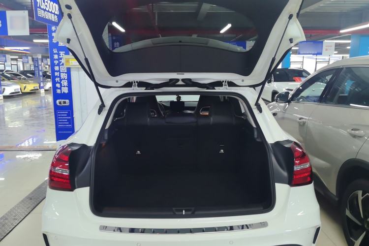 Used Mercedes-Benz GLA 2019 GLA 200 Fashion Model Trunk