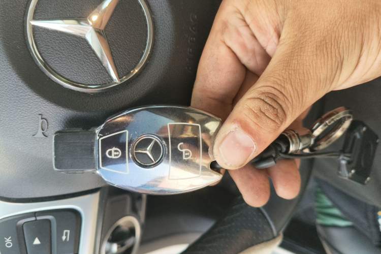 Used Mercedes-Benz GLA 2019 GLA 200 Fashion Model Vehicle Key