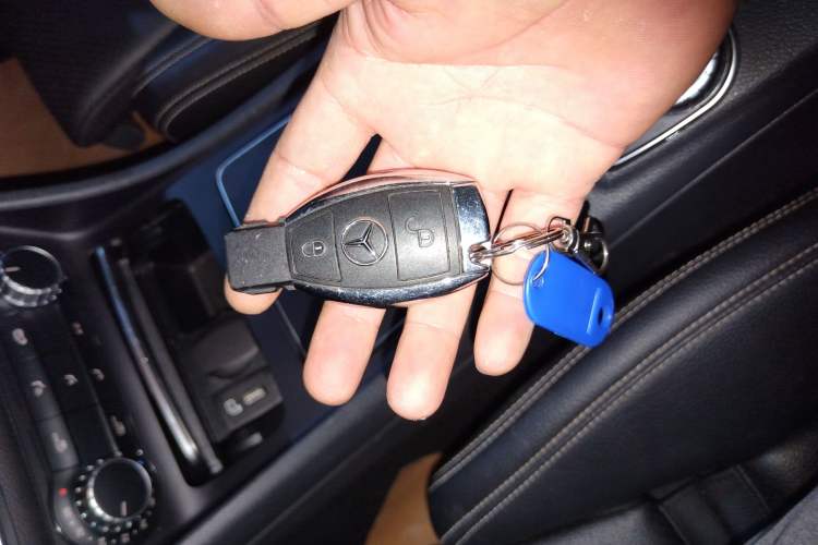 Used Mercedes-Benz GLA 2019 GLA 200 Dynamic Edition Vehicle Key