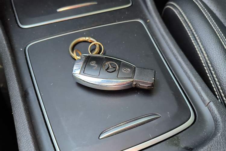 Used Mercedes-Benz GLA 2019 GLA 200 Fashion Model Vehicle Key