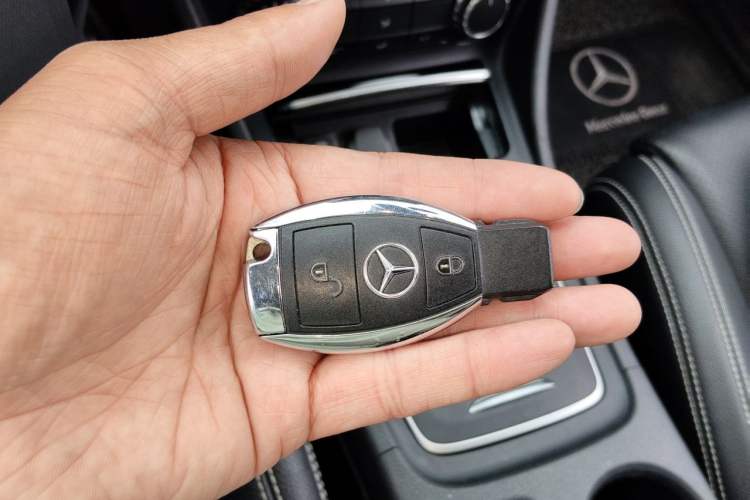 Used Mercedes-Benz GLA 2019 GLA 200 Fashion Model Vehicle Key