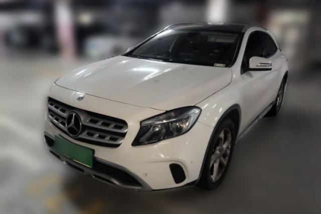 Używany Mercedes-Benz GLA 2019 GLA 200 Dynamic Edition
