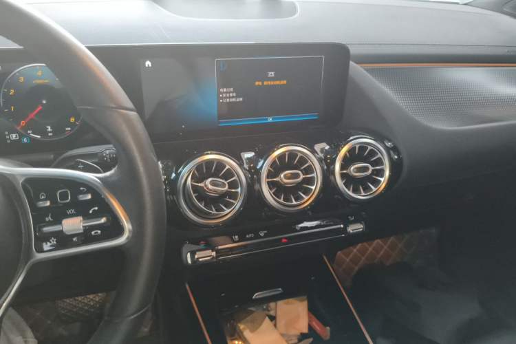 Used Mercedes-Benz GLA 2020 GLA 200 Audio And AC Panel