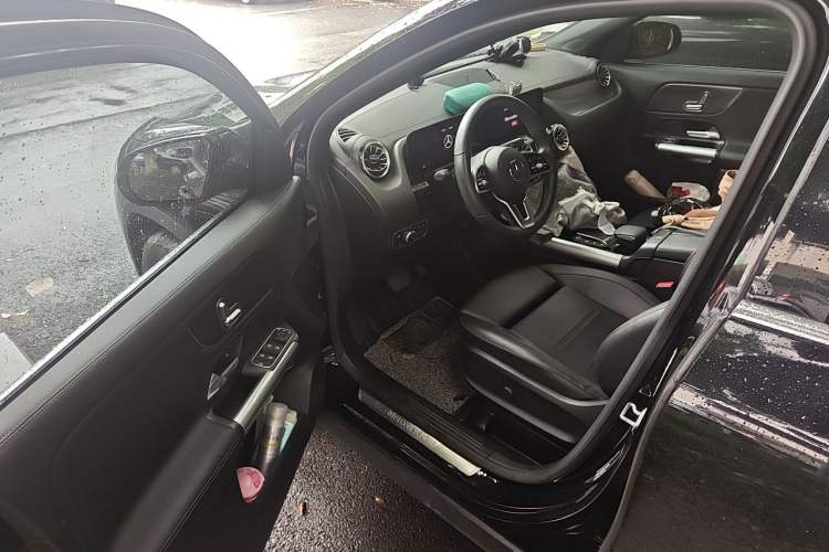 Used Mercedes-Benz GLA 2020 GLA 200 Driver Seat