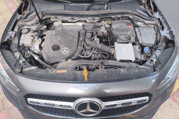 Used Mercedes-Benz GLA 2020 GLA 200 Engine Bay
