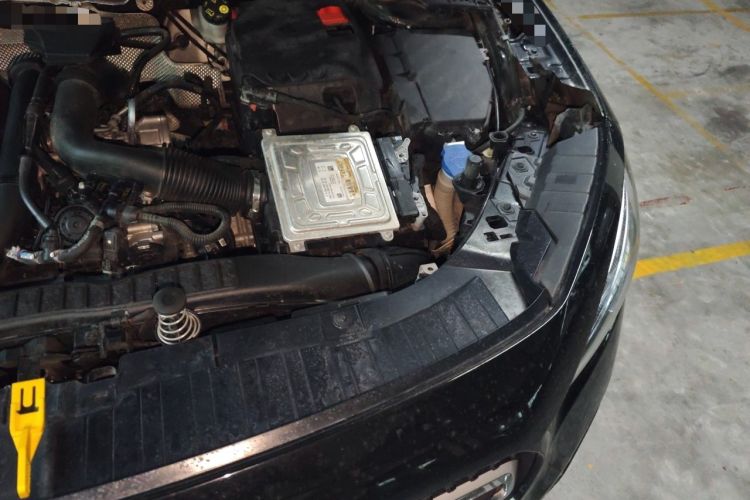 Used Mercedes-Benz GLA 2020 GLA 200 Engine Bay Left