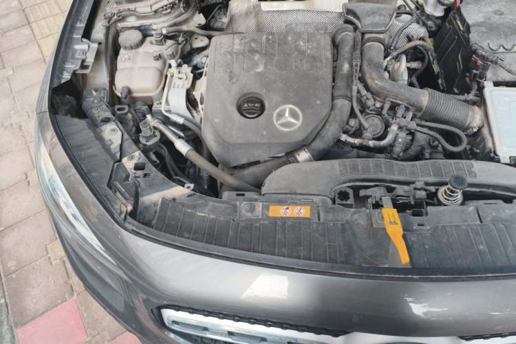 Used Mercedes-Benz GLA 2020 GLA 200 Engine Bay Right
