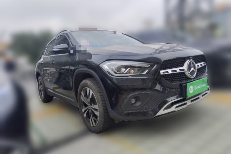 Used Mercedes-Benz GLA 2020 GLA 200 Front Right 45 Deg