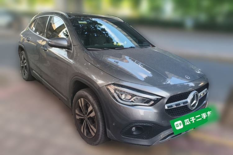 Used Mercedes-Benz GLA 2020 GLA 200 Front Right 45 Deg