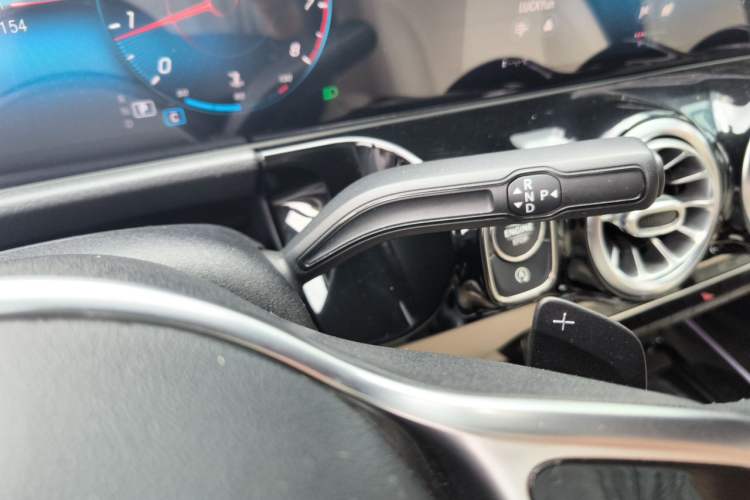 Used Mercedes-Benz GLA 2020 GLA 200 Gear Lever