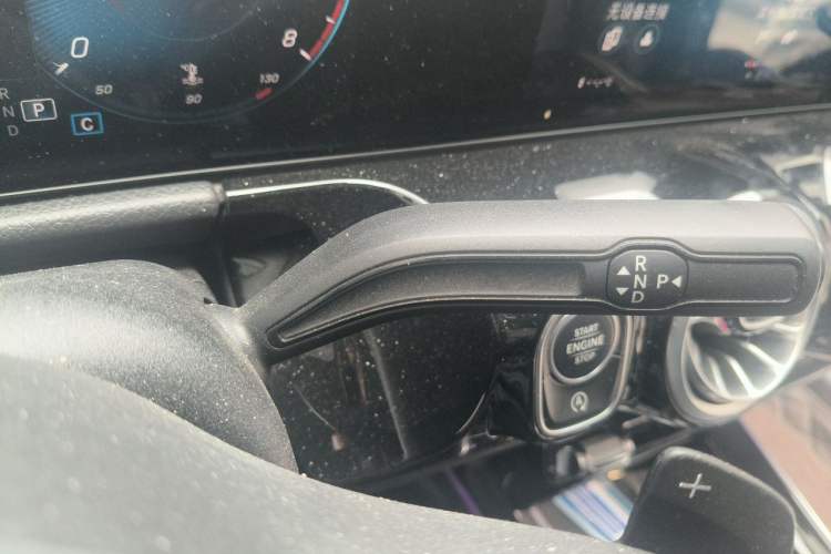 Used Mercedes-Benz GLA 2020 GLA 200 4MATIC Gear Lever
