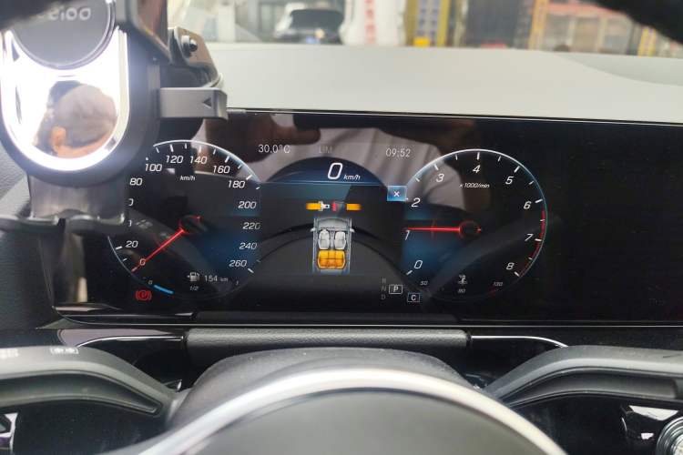 Used Mercedes-Benz GLA 2020 GLA 200 Instrument Cluster