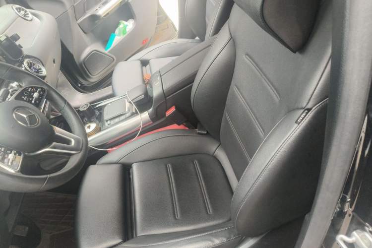 Used Mercedes-Benz GLA 2020 GLA 200 4MATIC Left Front Seat