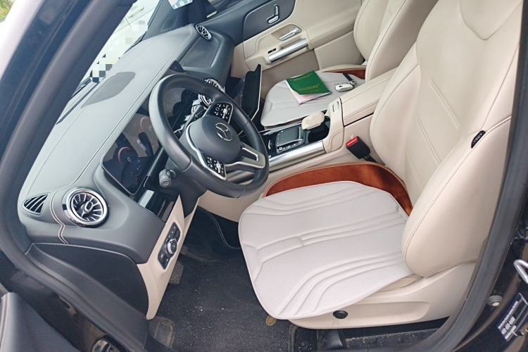 Used Mercedes-Benz GLA 2020 GLA 200 Left Front Seat