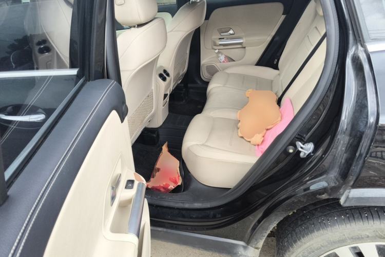 Used Mercedes-Benz GLA 2020 GLA 200 Left Rear Seat