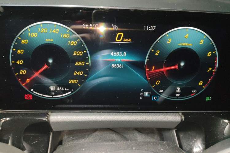 Used Mercedes-Benz GLA 2020 GLA 200 Odometer Close Up