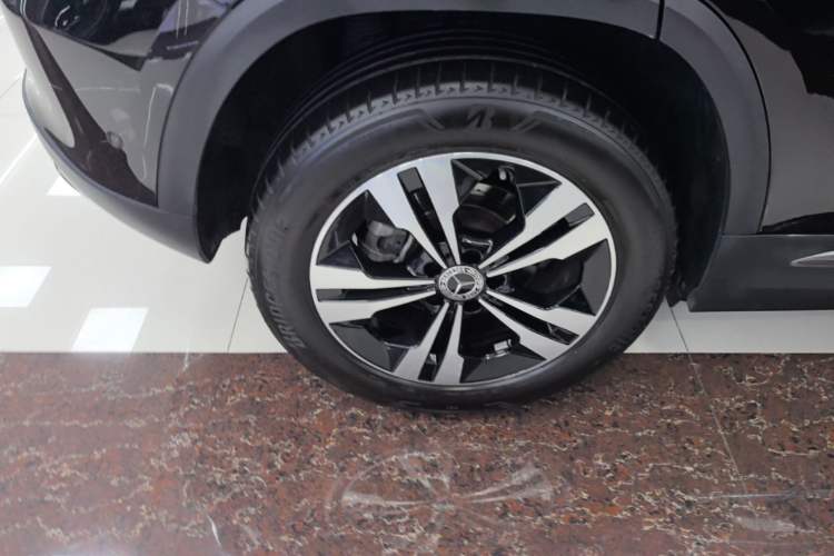 Used Mercedes-Benz GLA 2020 GLA 200 Right Rear Wheel Hub