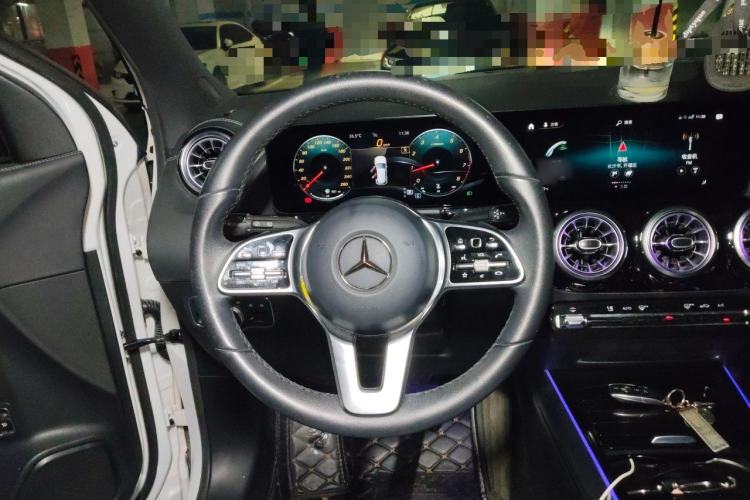 Used Mercedes-Benz GLA 2020 GLA 200 Steering Wheel