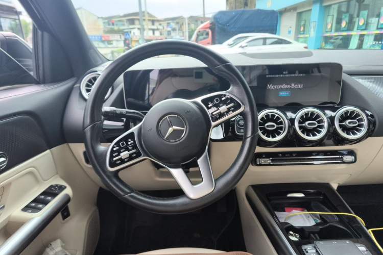 Used Mercedes-Benz GLA 2020 GLA 200 Steering Wheel