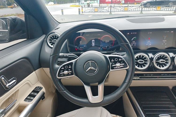 Used Mercedes-Benz GLA 2020 GLA 200 Steering Wheel