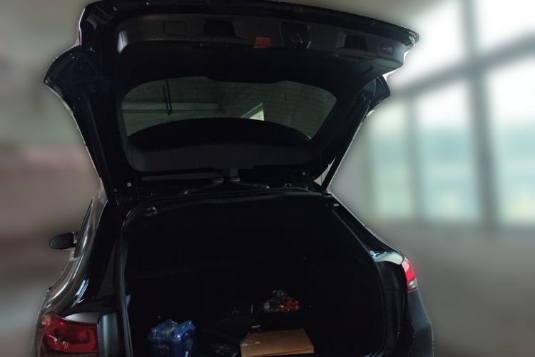 Used Mercedes-Benz GLA 2020 GLA 200 Trunk