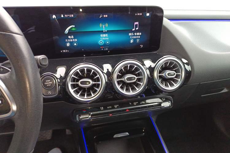 Used Mercedes-Benz GLA 2020 GLA 200 Audio And AC Panel