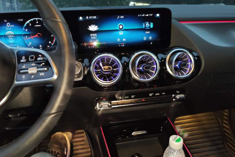 Used Mercedes-Benz GLA 2020 GLA 200 Audio And AC Panel