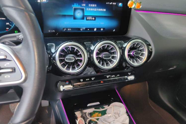Used Mercedes-Benz GLA 2020 GLA 200 Audio And AC Panel