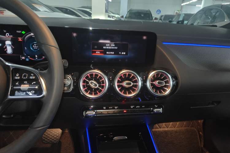 Used Mercedes-Benz GLA 2020 GLA 200 Audio And AC Panel