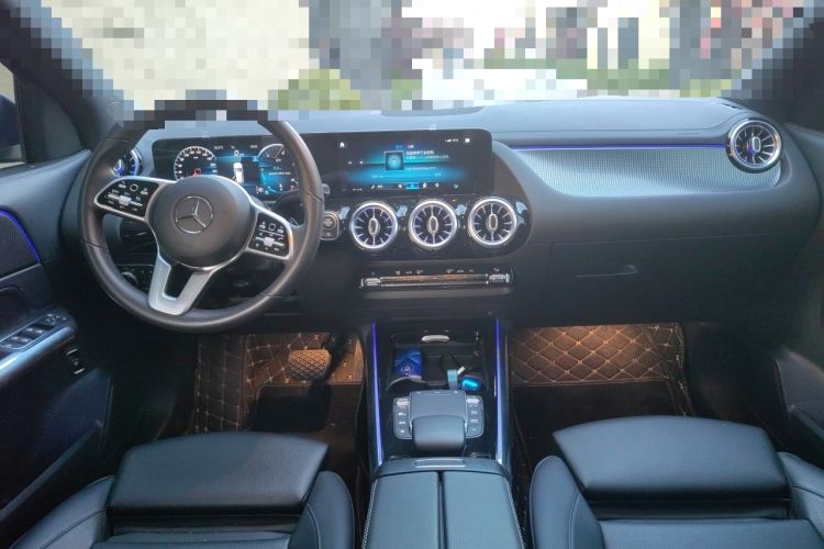 Used Mercedes-Benz GLA 2020 GLA 200 Center Console