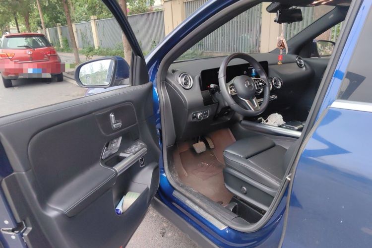 Used Mercedes-Benz GLA 2020 GLA 200 Driver Seat