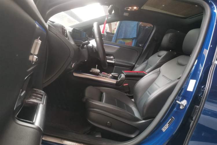 Used Mercedes-Benz GLA 2020 GLA 180 Driver Seat