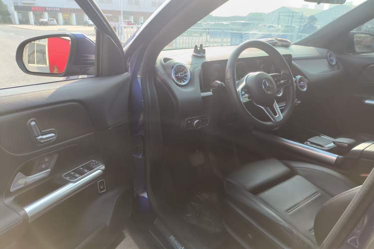 Used Mercedes-Benz GLA 2020 GLA 200 Driver Seat