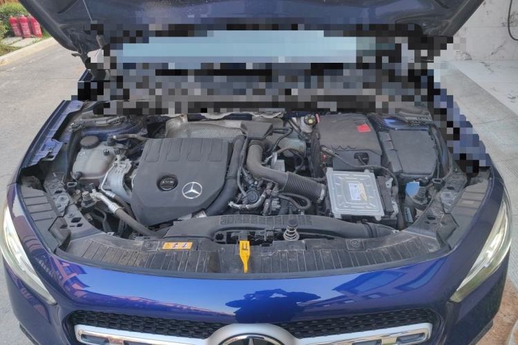 Used Mercedes-Benz GLA 2020 GLA 200 Engine Bay