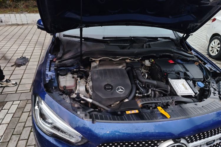 Used Mercedes-Benz GLA 2020 GLA 200 Engine Bay Right