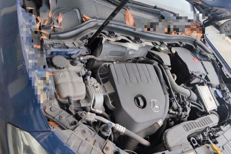Used Mercedes-Benz GLA 2020 GLA 200 Engine Bay Right