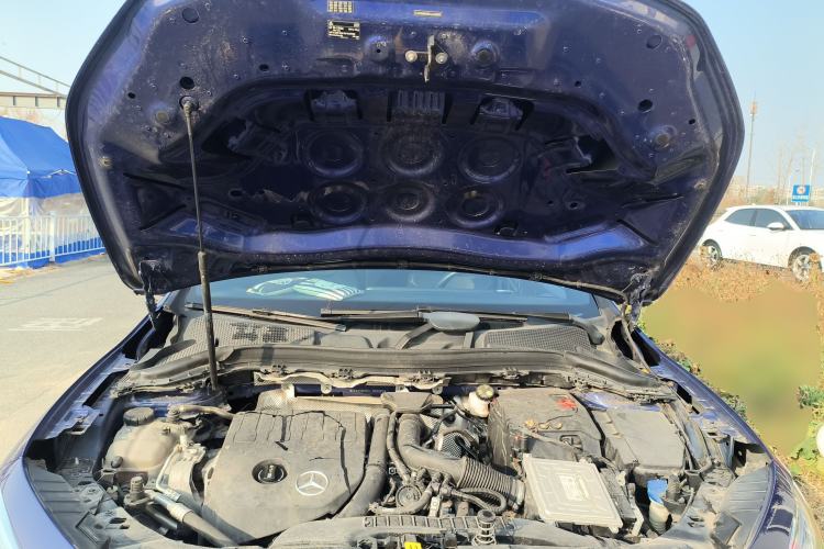 Used Mercedes-Benz GLA 2020 GLA 200 Engine Bay