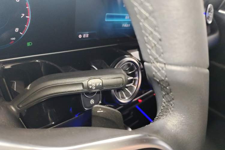 Used Mercedes-Benz GLA 2020 GLA 200 Gear Lever