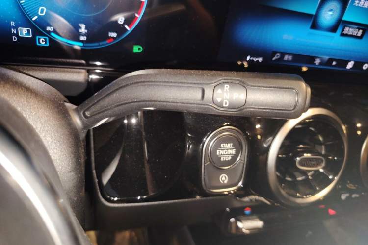 Used Mercedes-Benz GLA 2020 GLA 180 Gear Lever