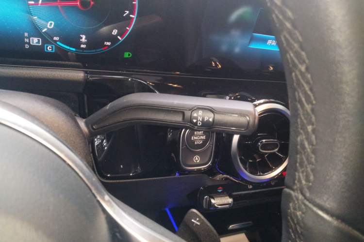 Used Mercedes-Benz GLA 2020 GLA 180 Gear Lever