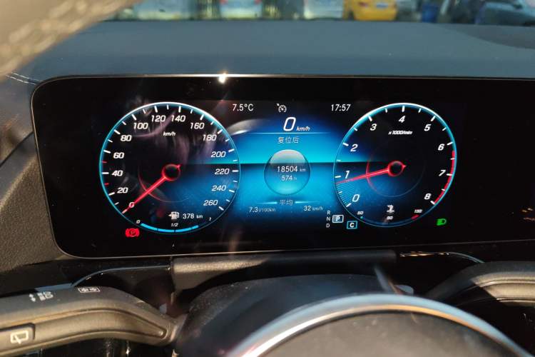 Used Mercedes-Benz GLA 2020 GLA 200 Instrument Cluster