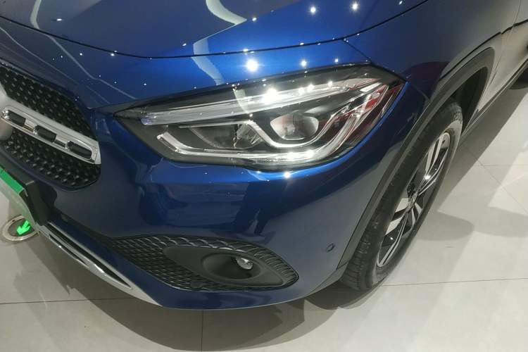 Used Mercedes-Benz GLA 2020 GLA 200 Left Front Headlight